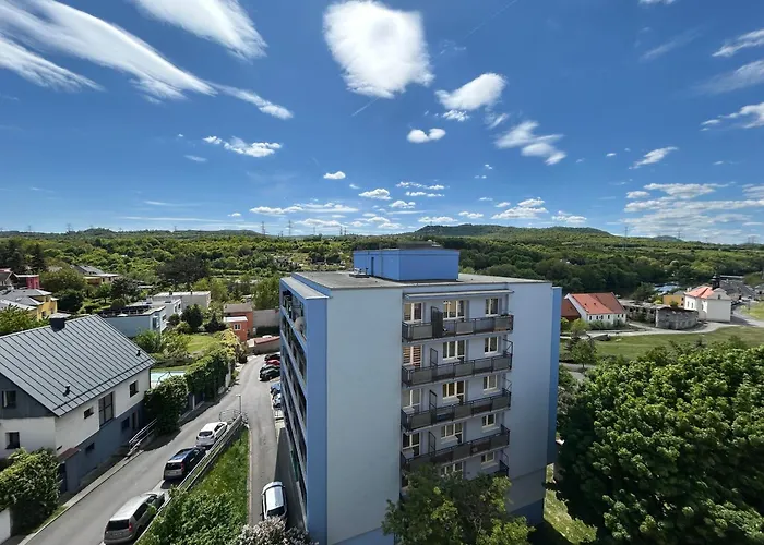 Apartmanovy Nad Rekou *